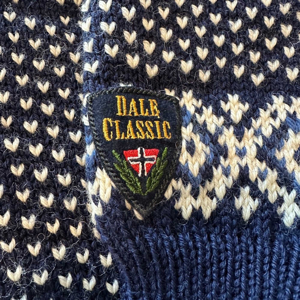 Vintage Norwegian Dale of Norway Style Wool Fair Isle Snowflake Cardigan Size XS - Picture 9 of 9